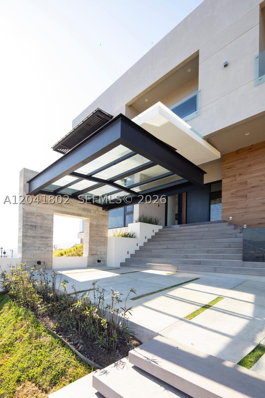 37-3 Escazu Property Photo 65