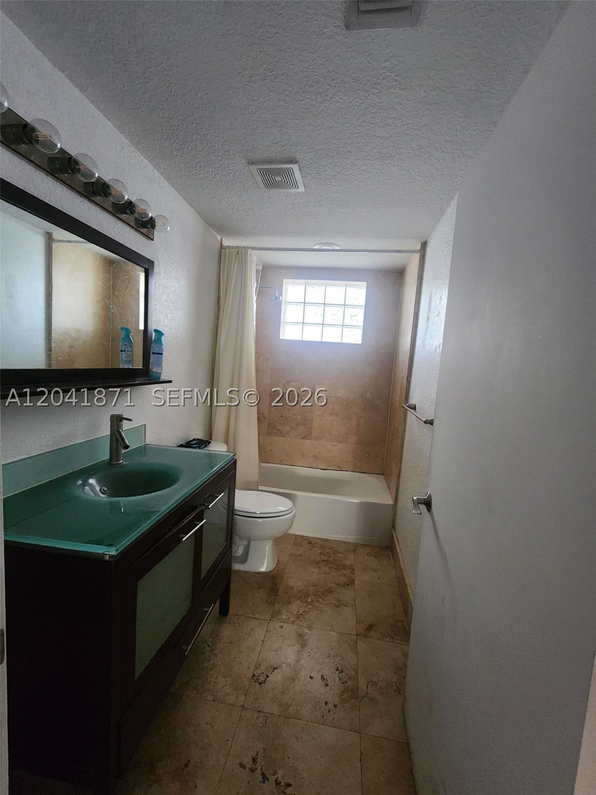 1080 99th St 212 Property Photo 2