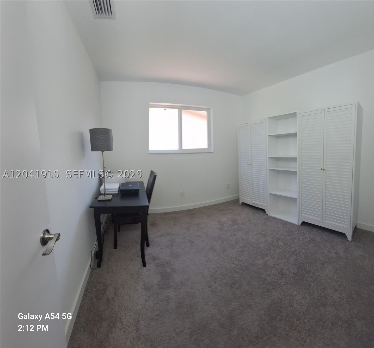 1800 N 55th Ave Property Photo 17