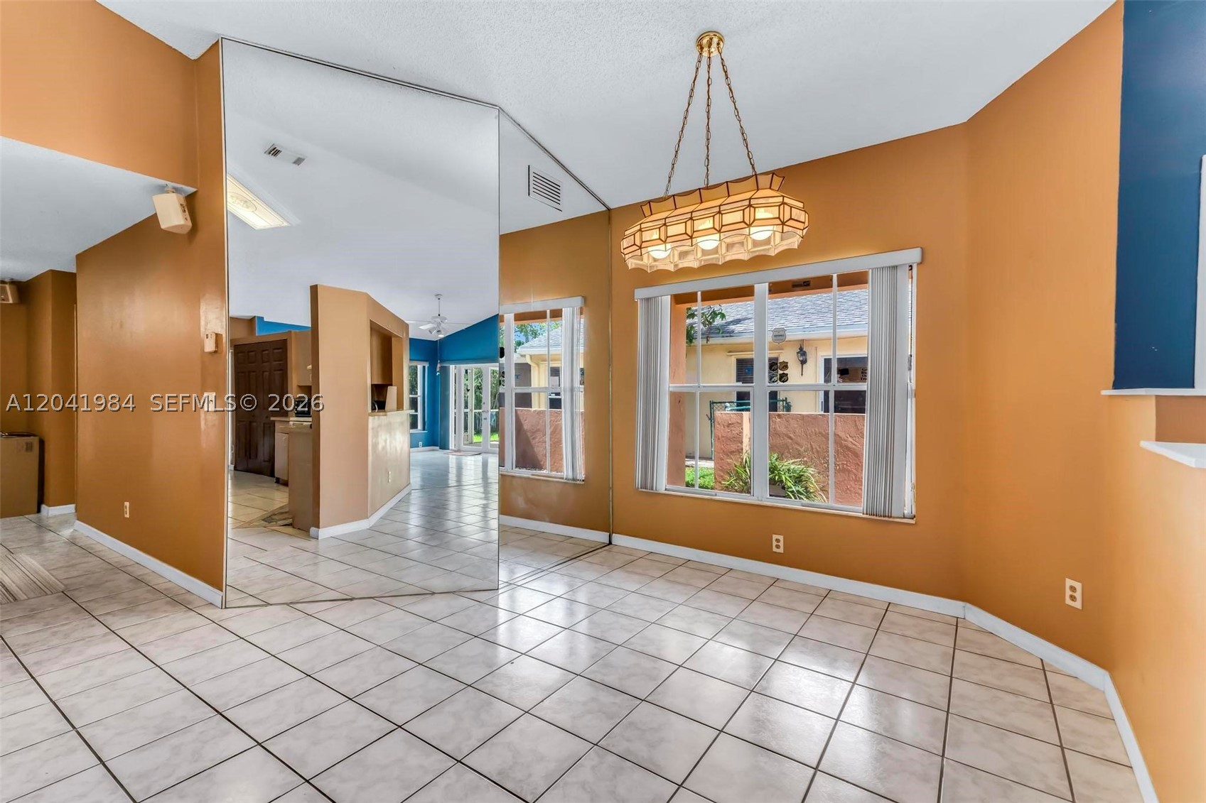 220 Nw 207th Way Property Photo 2