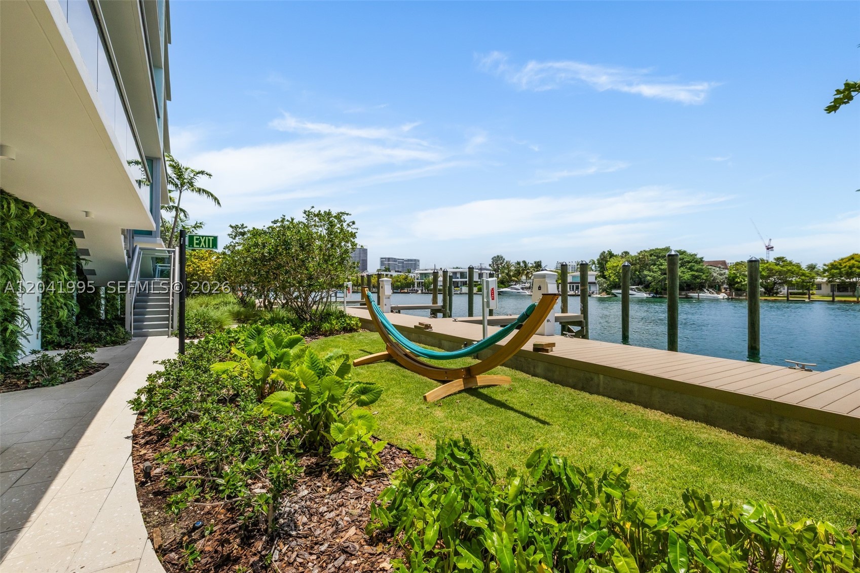 9221 E Bay Harbor Drive 210 Property Photo 31
