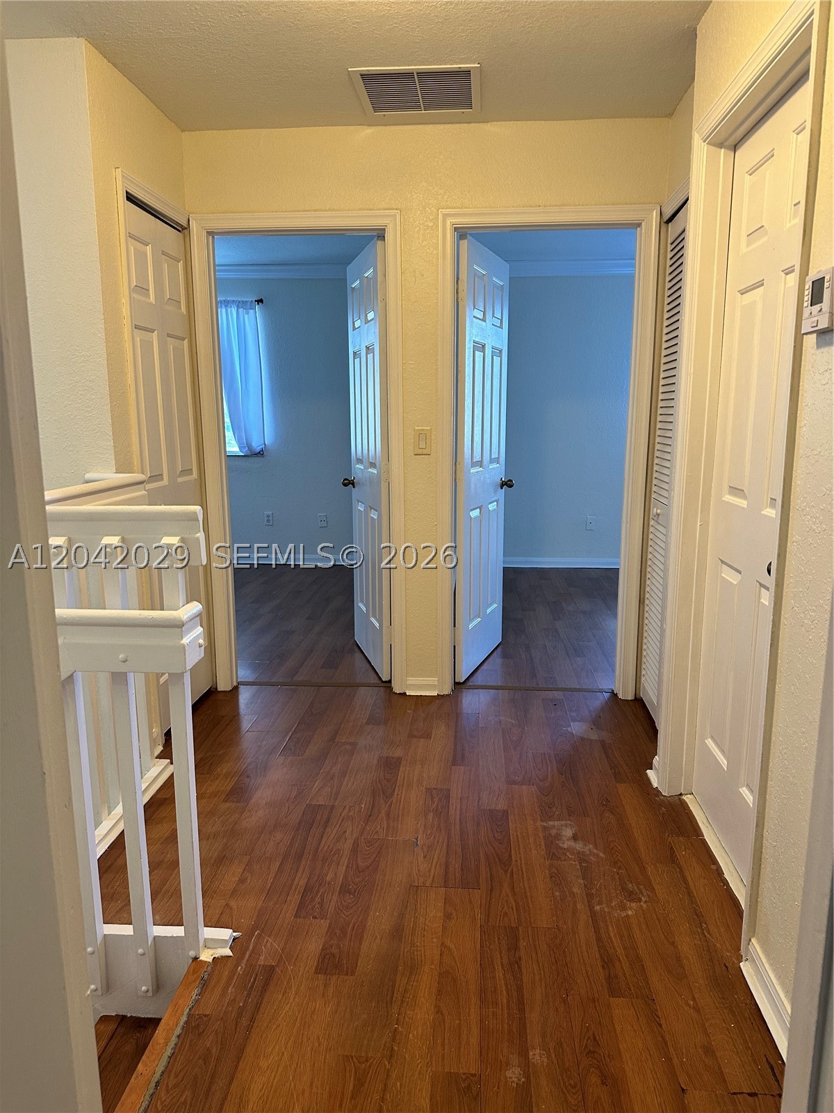 2704 Se 15th Pl Property Photo 8