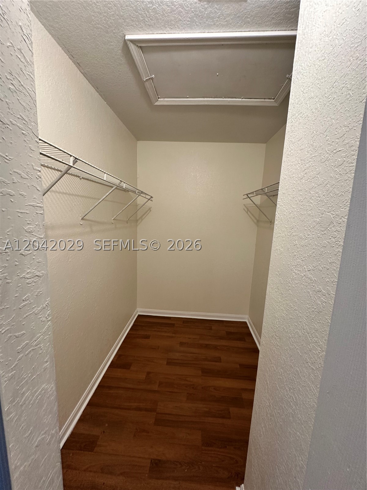 2704 Se 15th Pl Property Photo 13