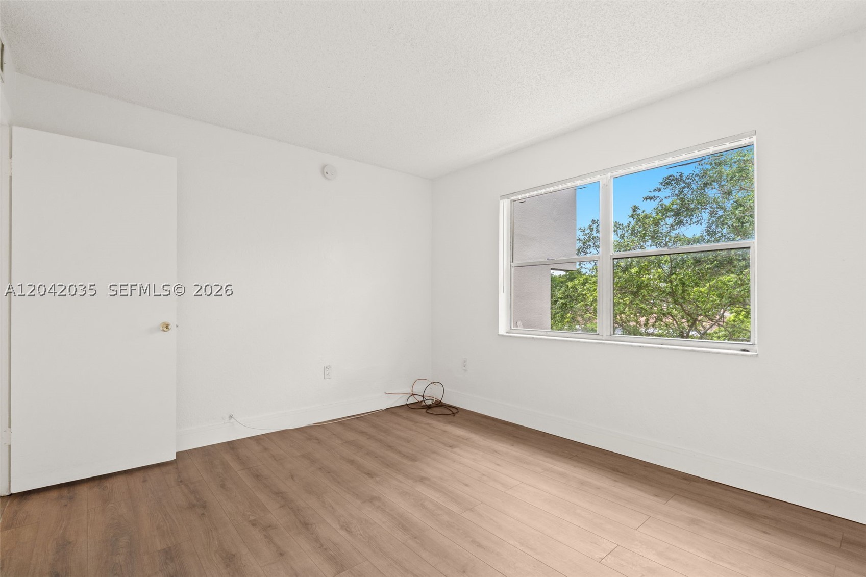 4215 N University Dr 305 Property Photo 19