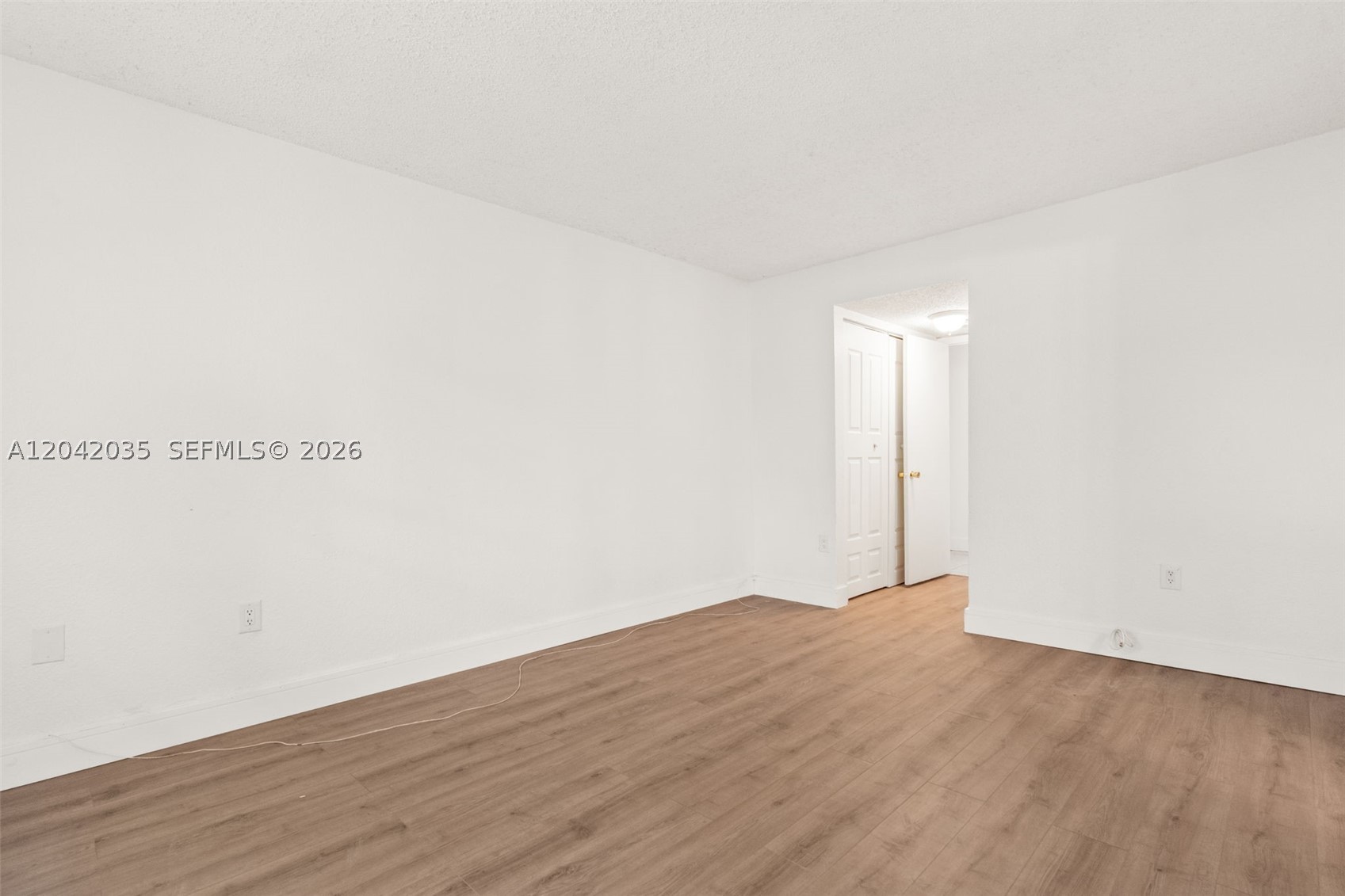 4215 N University Dr 305 Property Photo 22