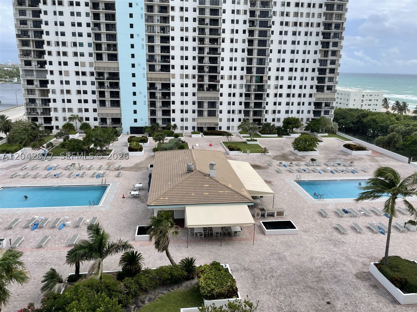 1201 S Ocean Dr 1107S Property Photo 1