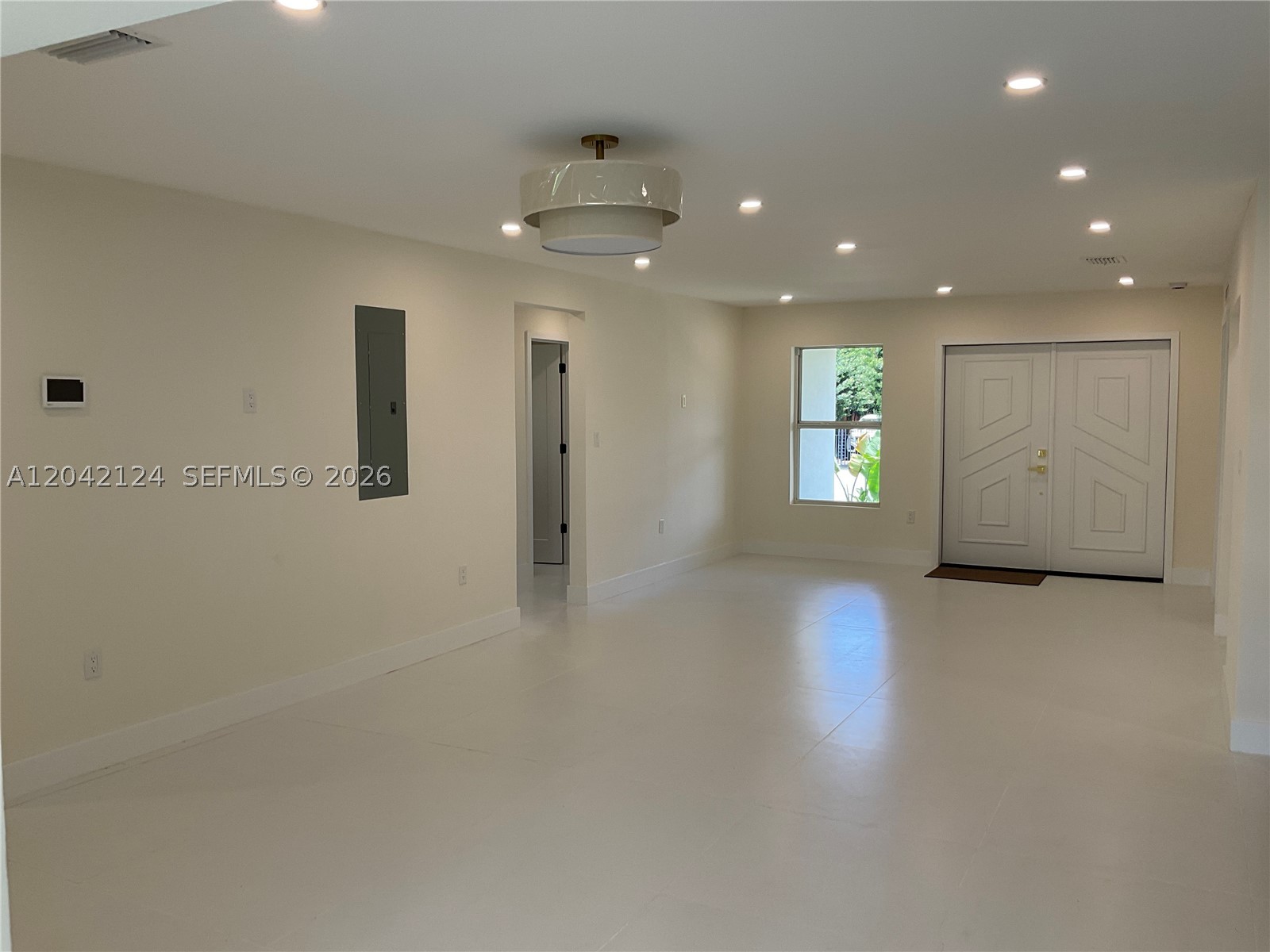 2315 Nw 3rd St Property Photo 7