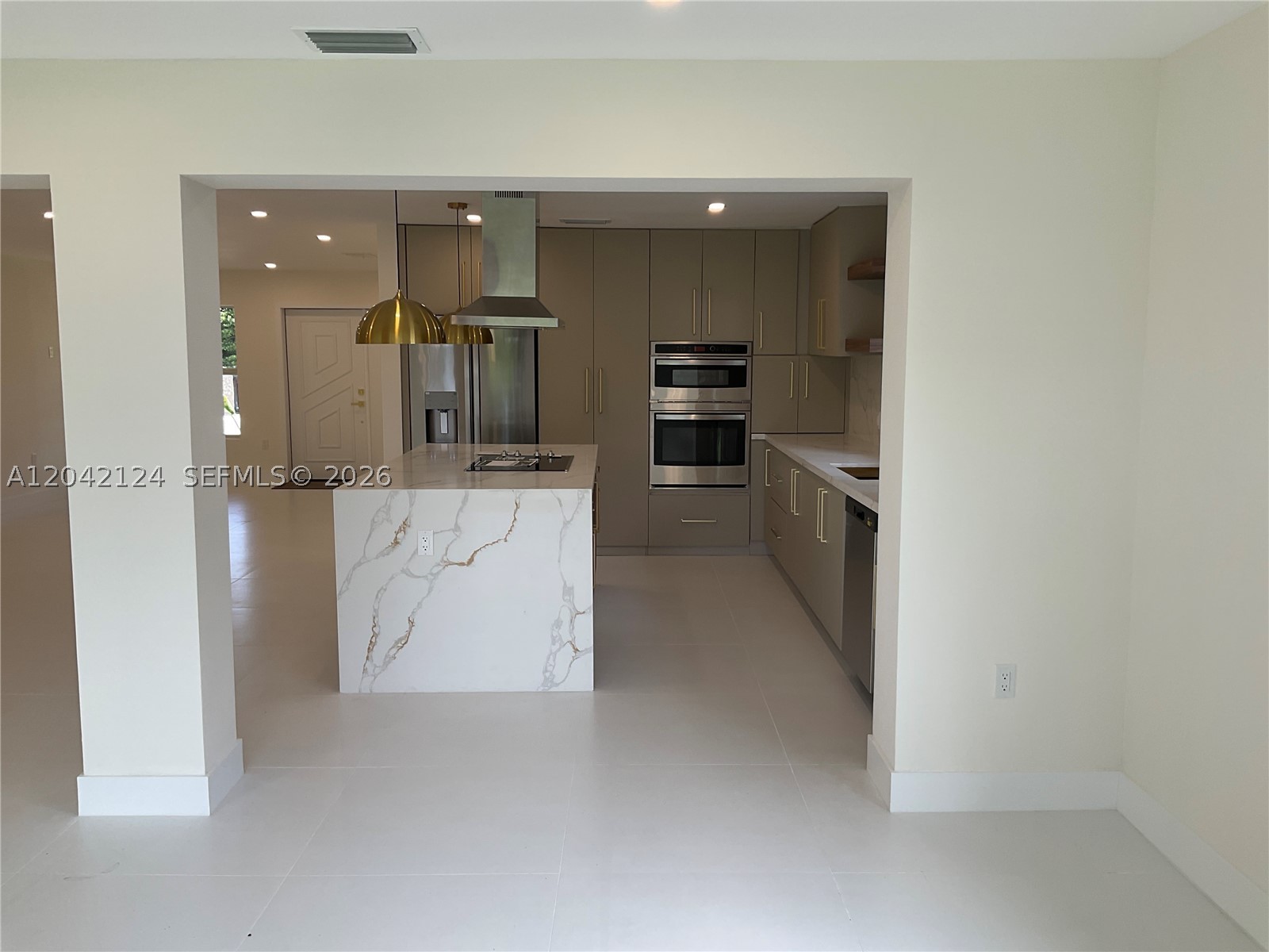 2315 Nw 3rd St Property Photo 8