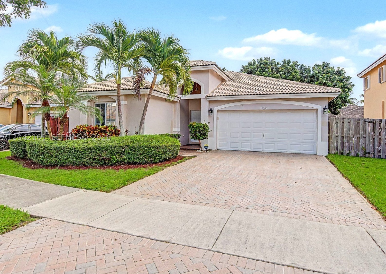 14033 SW 155th Ct Property Photo 1