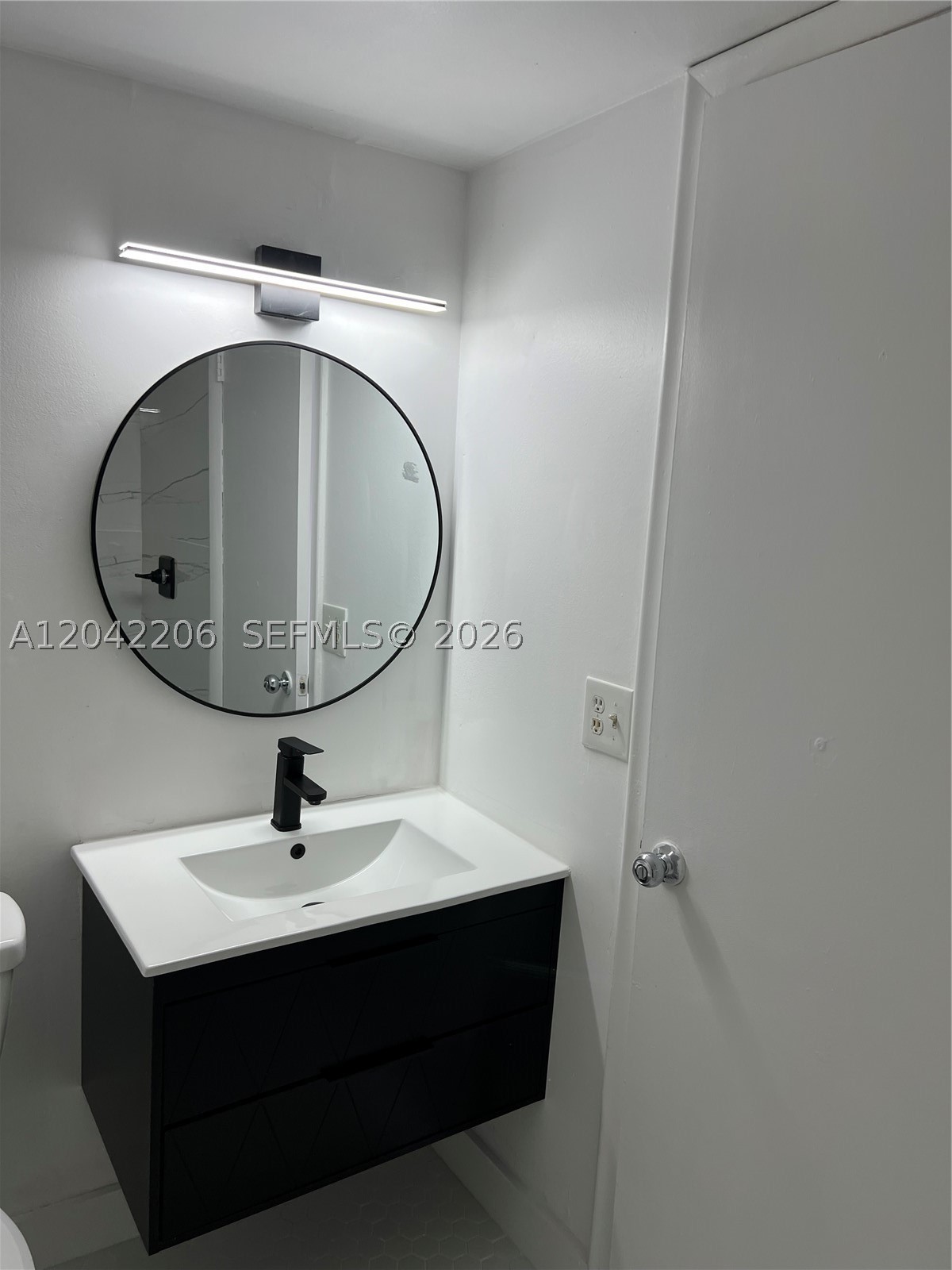 860 Ne 78th St 303 Property Photo 28