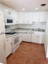 20 Nw 87th Ave A214 Property Photo 1