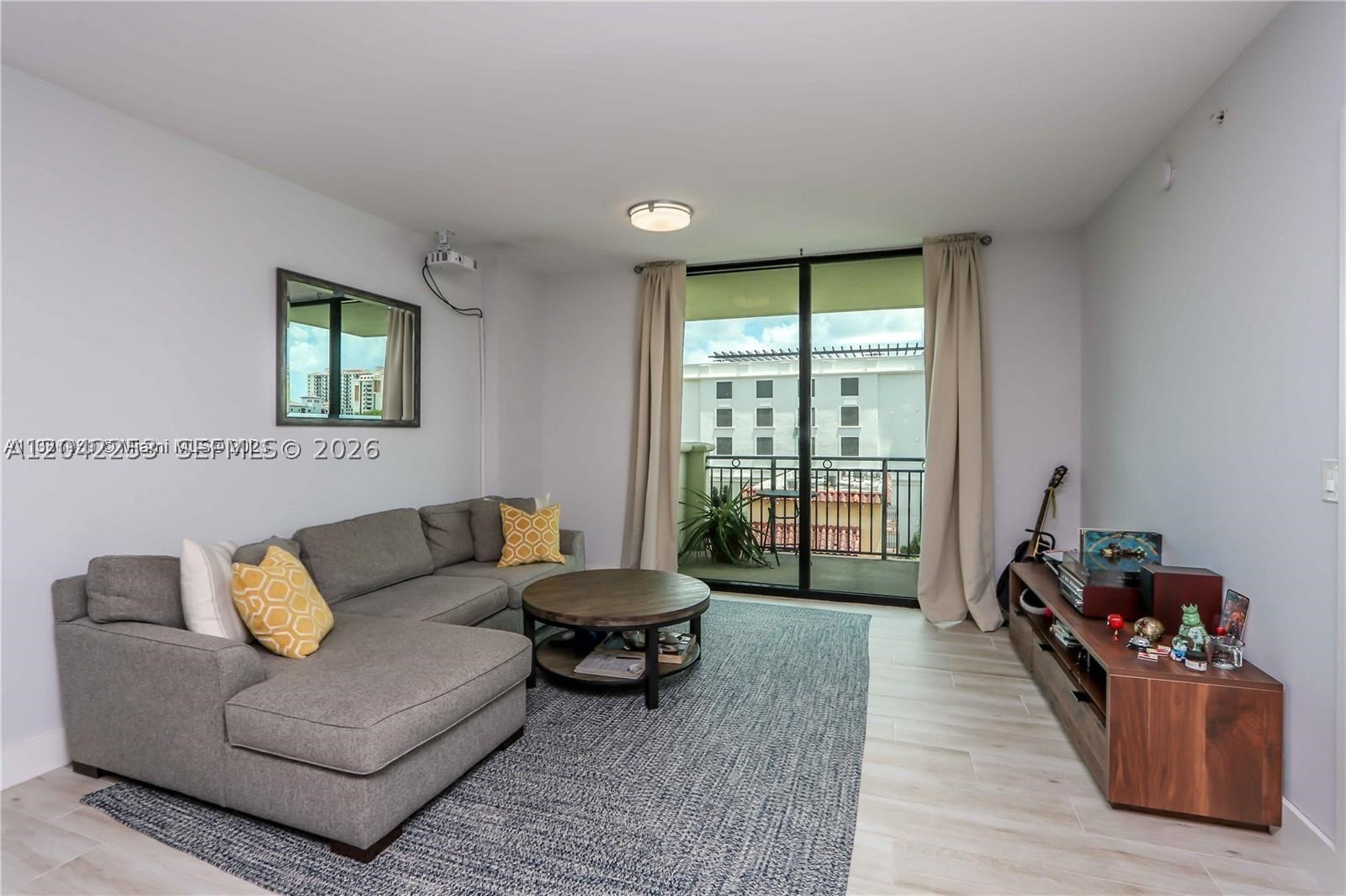 1300 Ponce De Leon Blvd 500 Property Photo 3