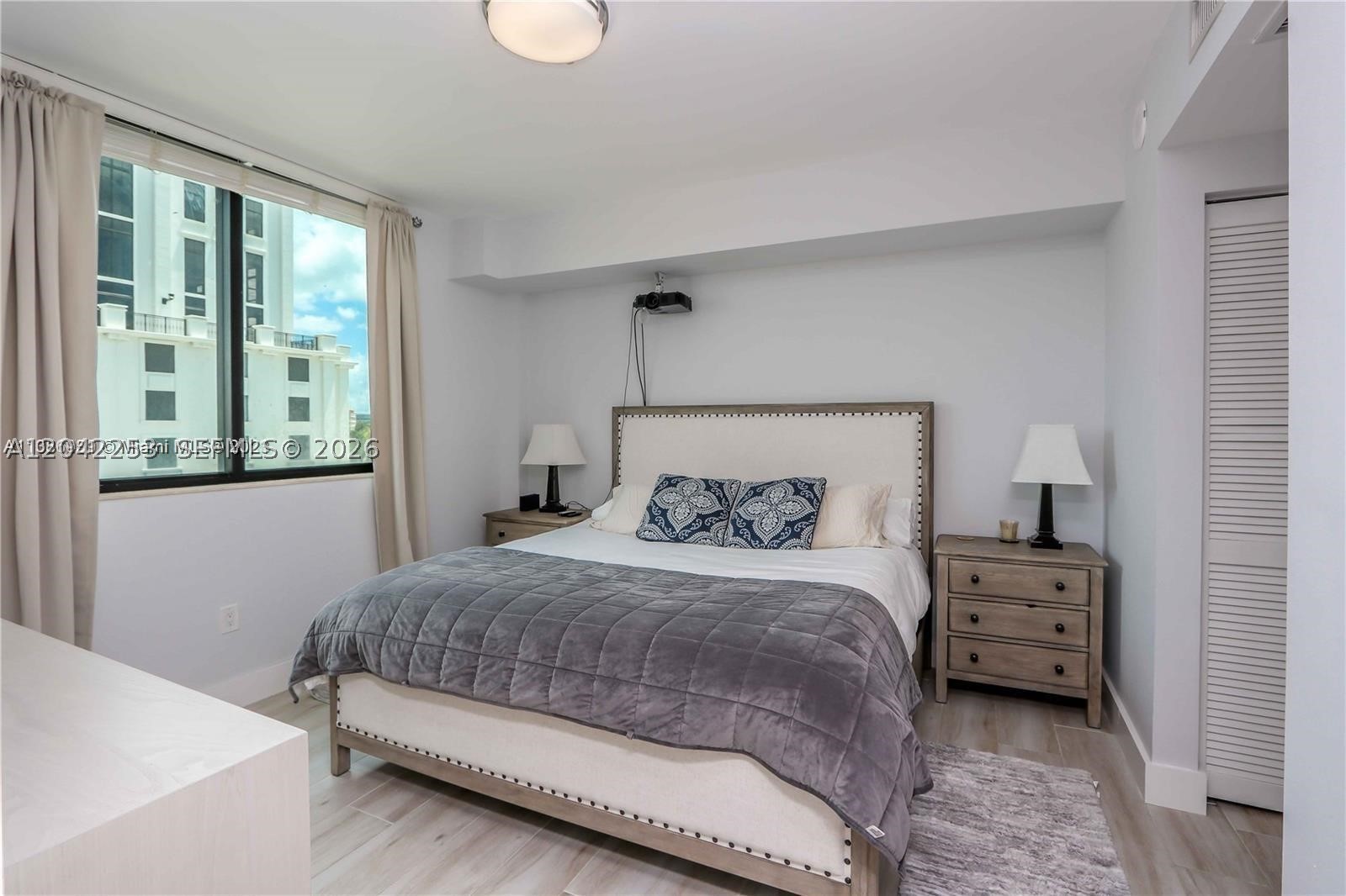 1300 Ponce De Leon Blvd 500 Property Photo 7