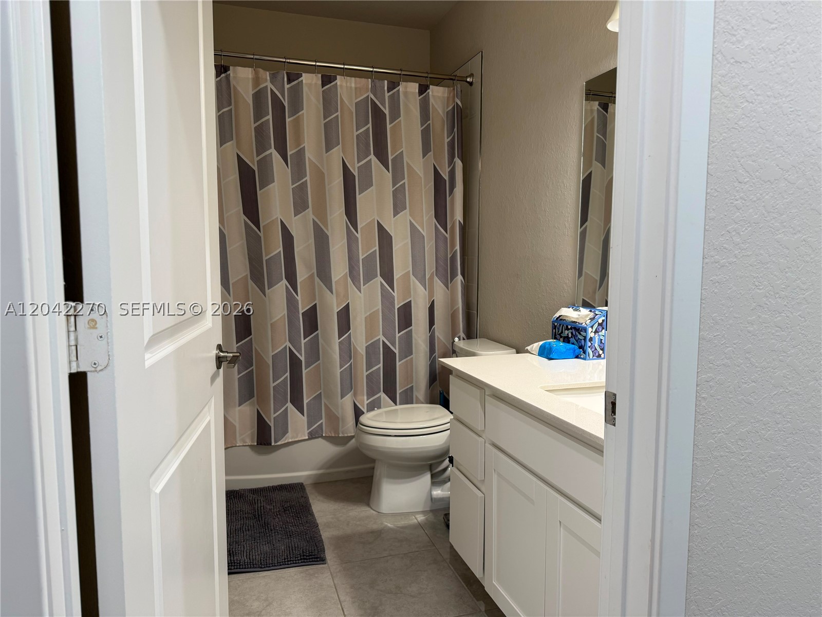 1057 Nw 5th St Property Photo 4