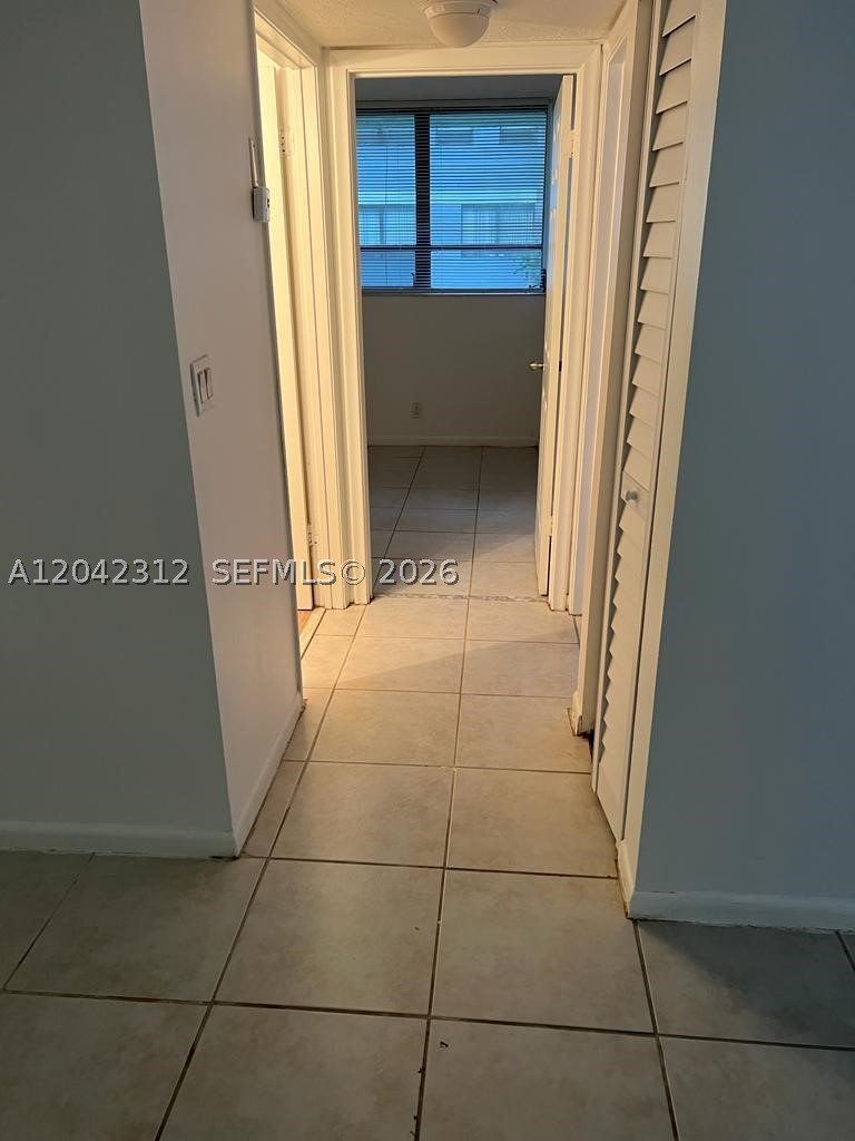 1950 N Congress Ave 105 Property Photo 16