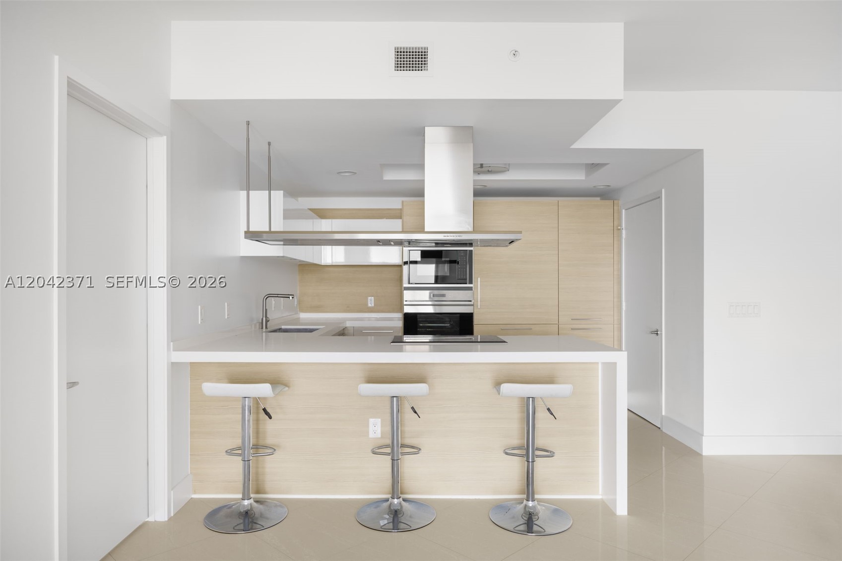 17301 Biscayne Blvd 1704 Property Photo 6