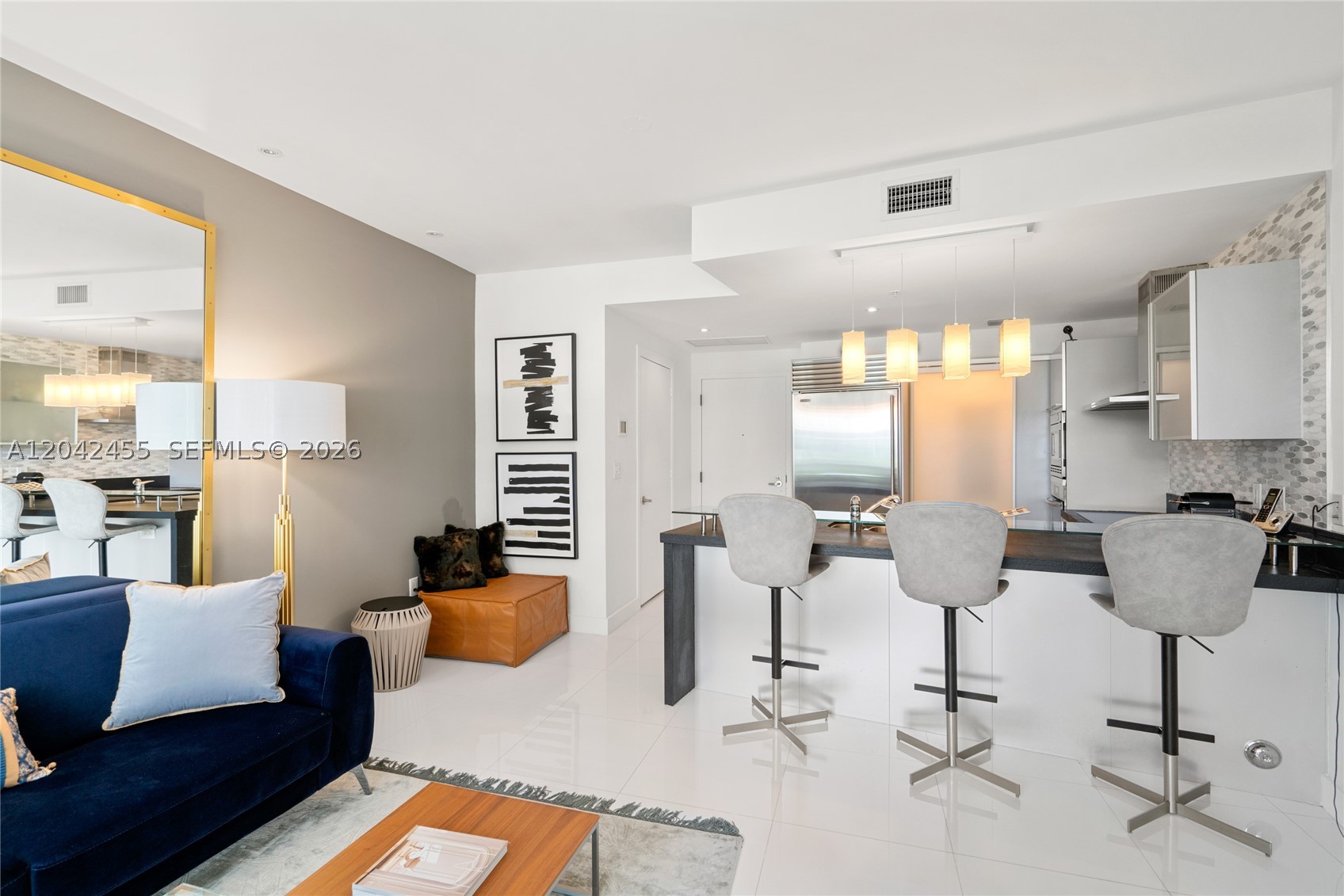 18201 Collins Ave 603 Property Photo 11