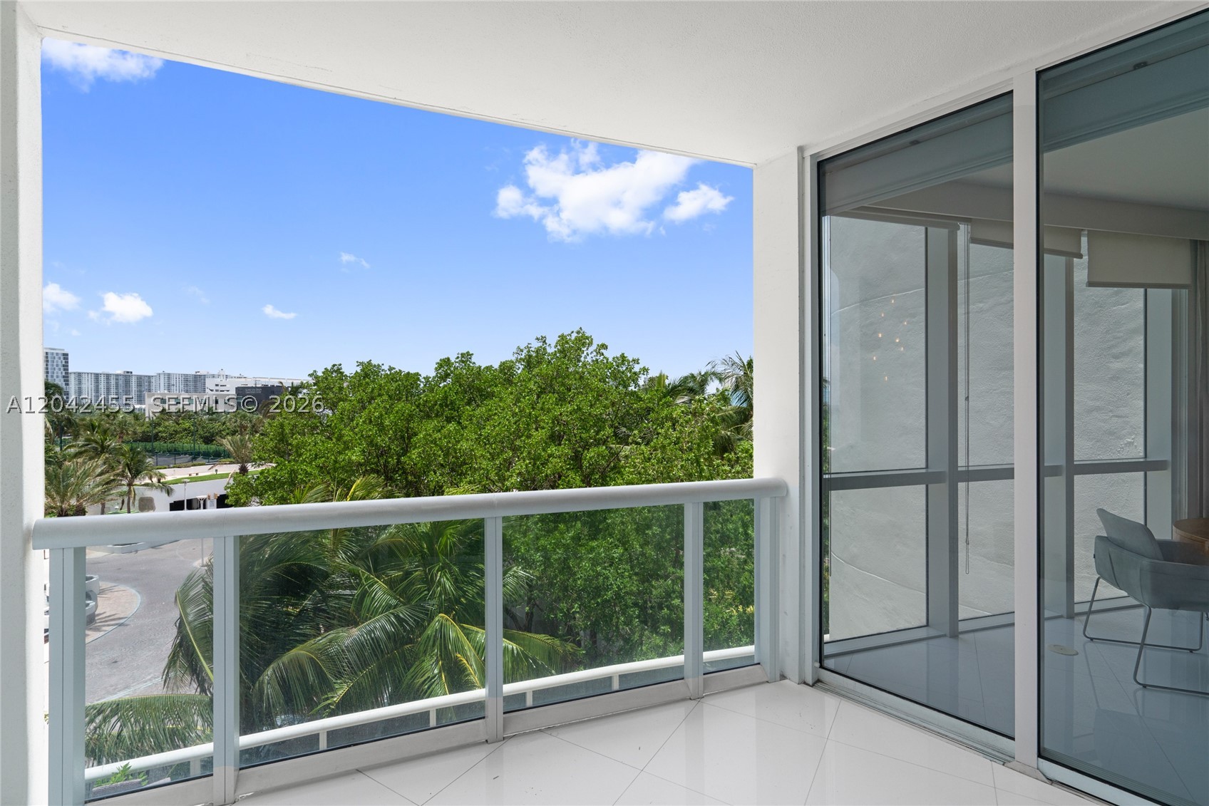 18201 Collins Ave 603 Property Photo 39