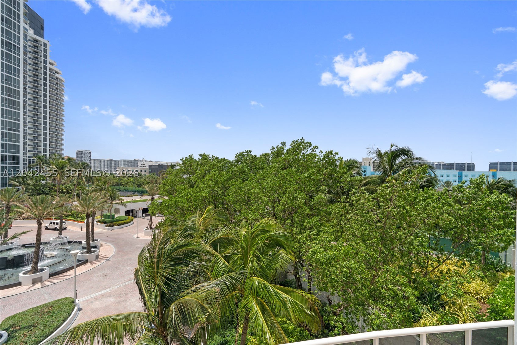 18201 Collins Ave 603 Property Photo 42