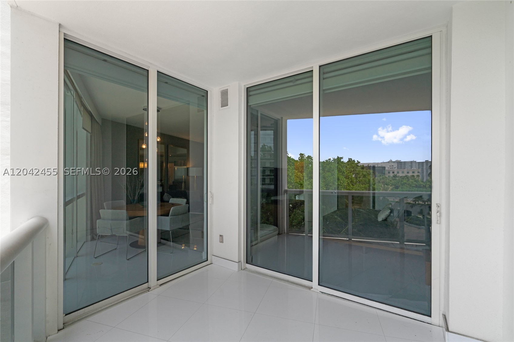 18201 Collins Ave 603 Property Photo 43