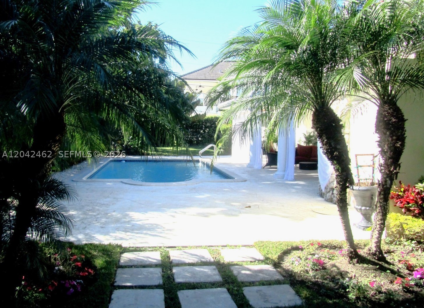 7240 Sw 119th St Property Photo 4