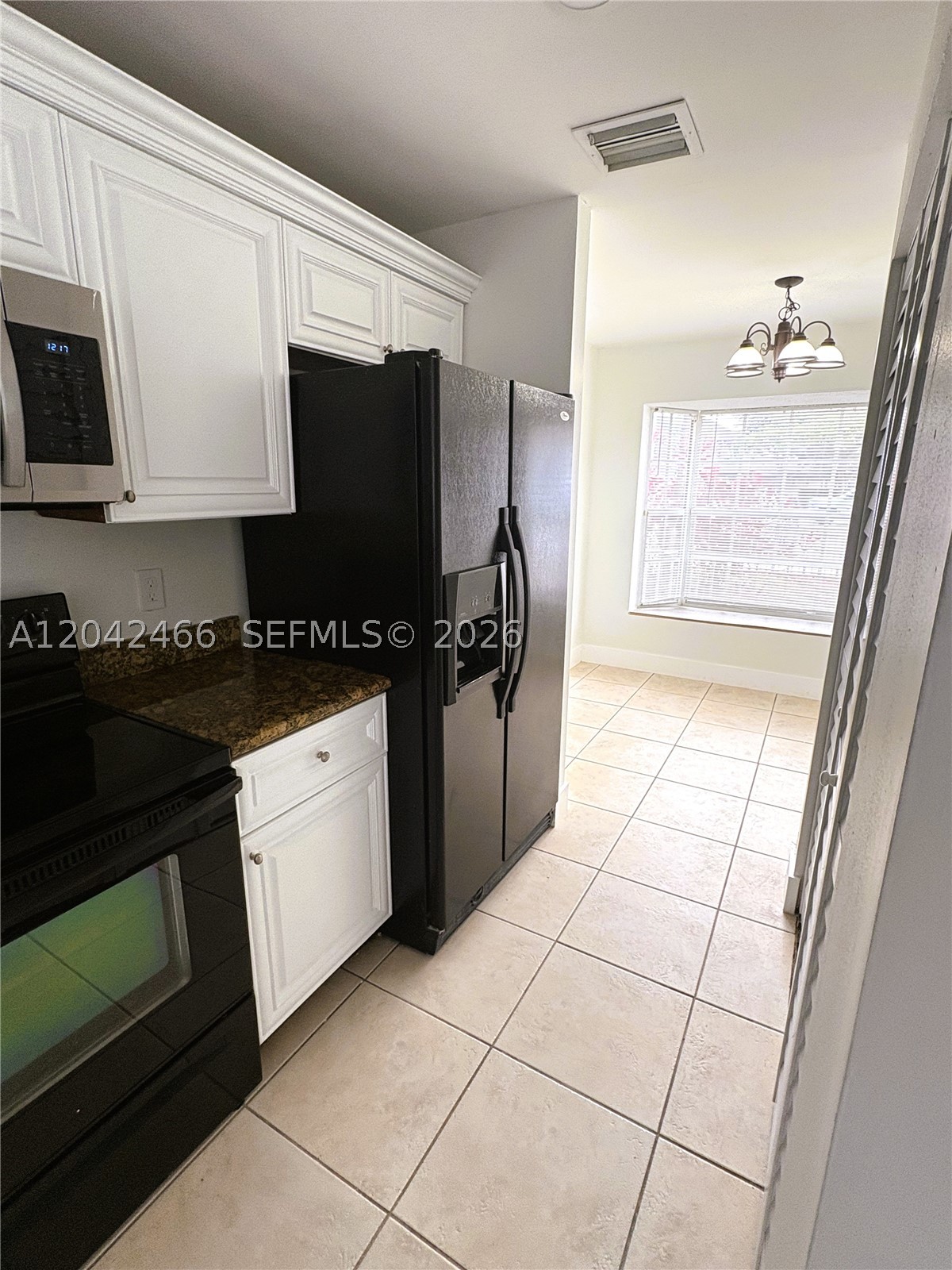 3743 Nw 122nd Ter Property Photo 8