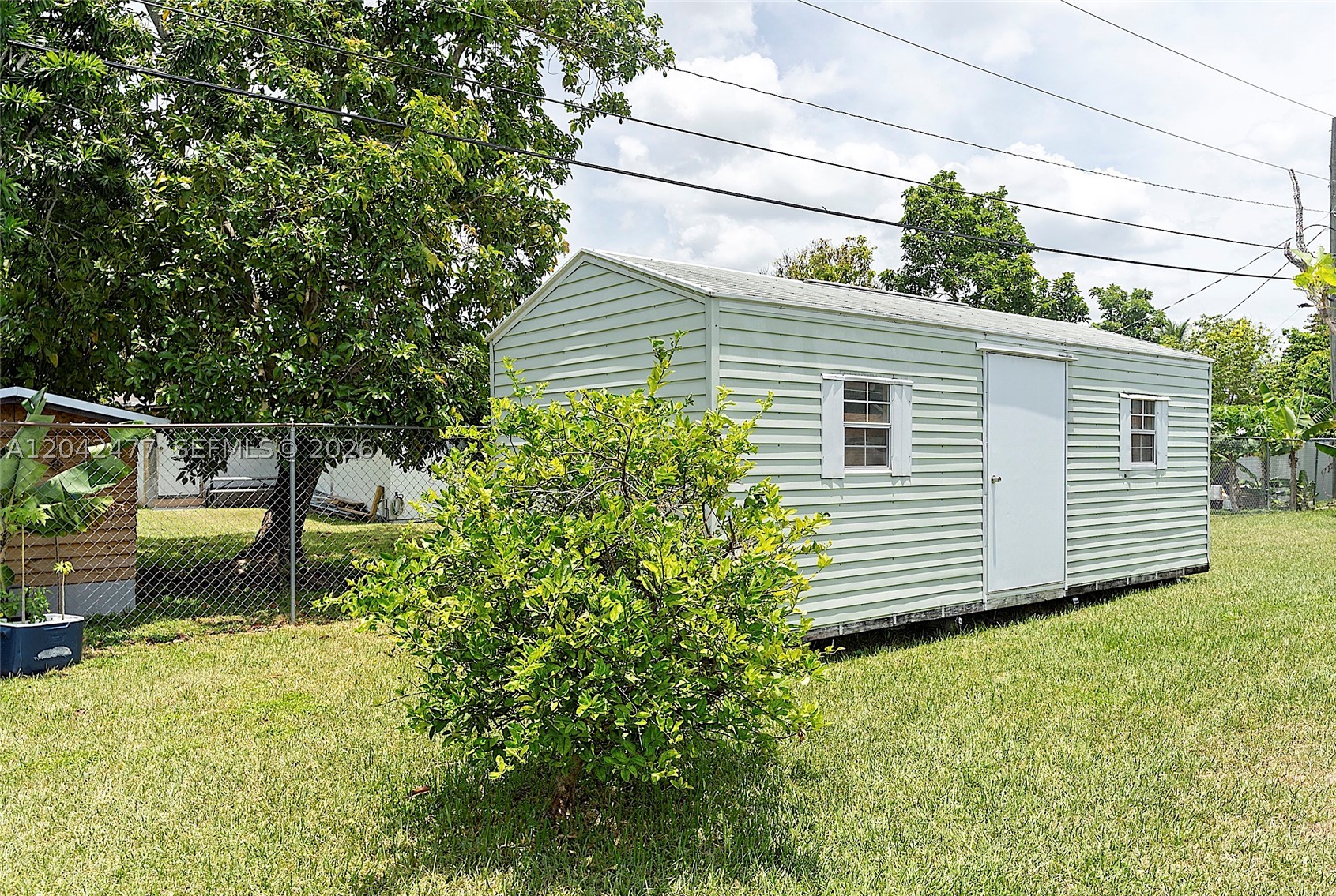 A12042477 Property Photo 6
