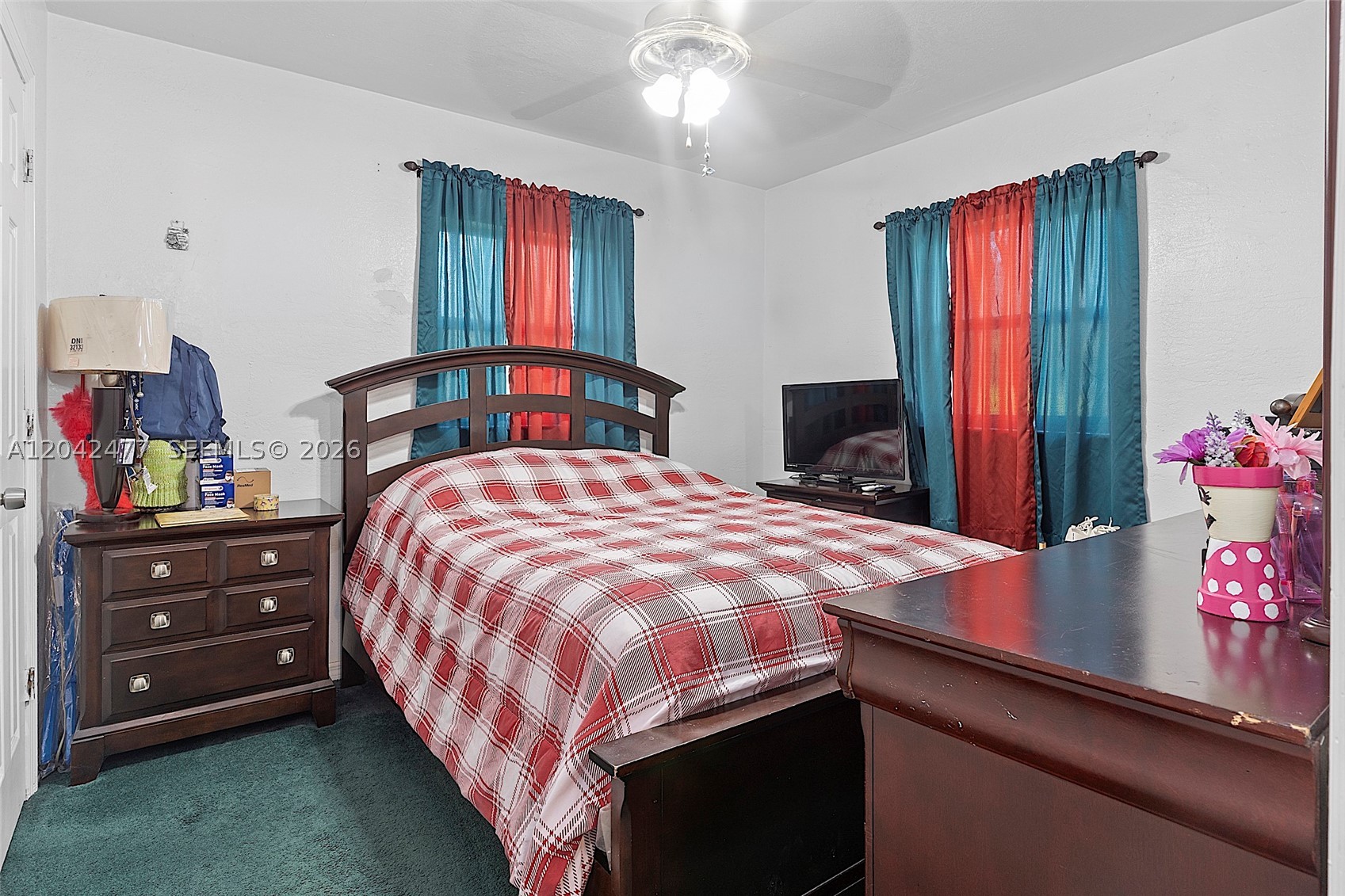 A12042477 Property Photo 15