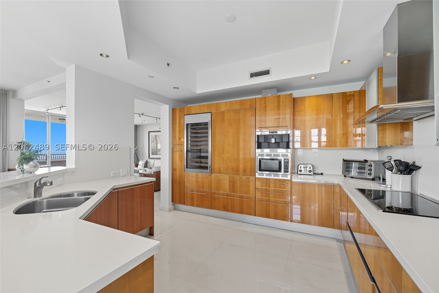 7141 Fisher Island Dr 7141 Property Photo 12