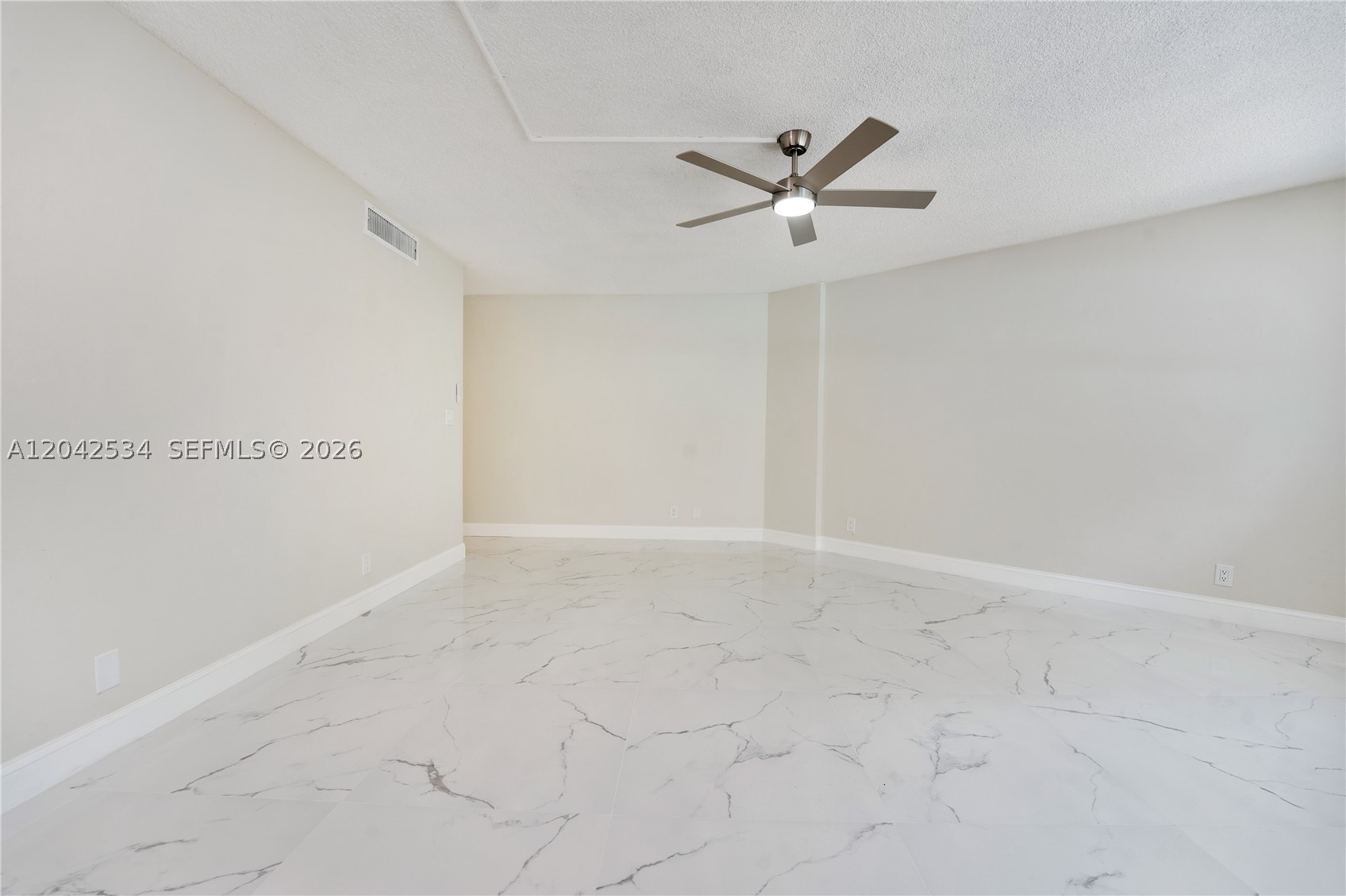 710 N Ocean Blvd 102 Property Photo 4