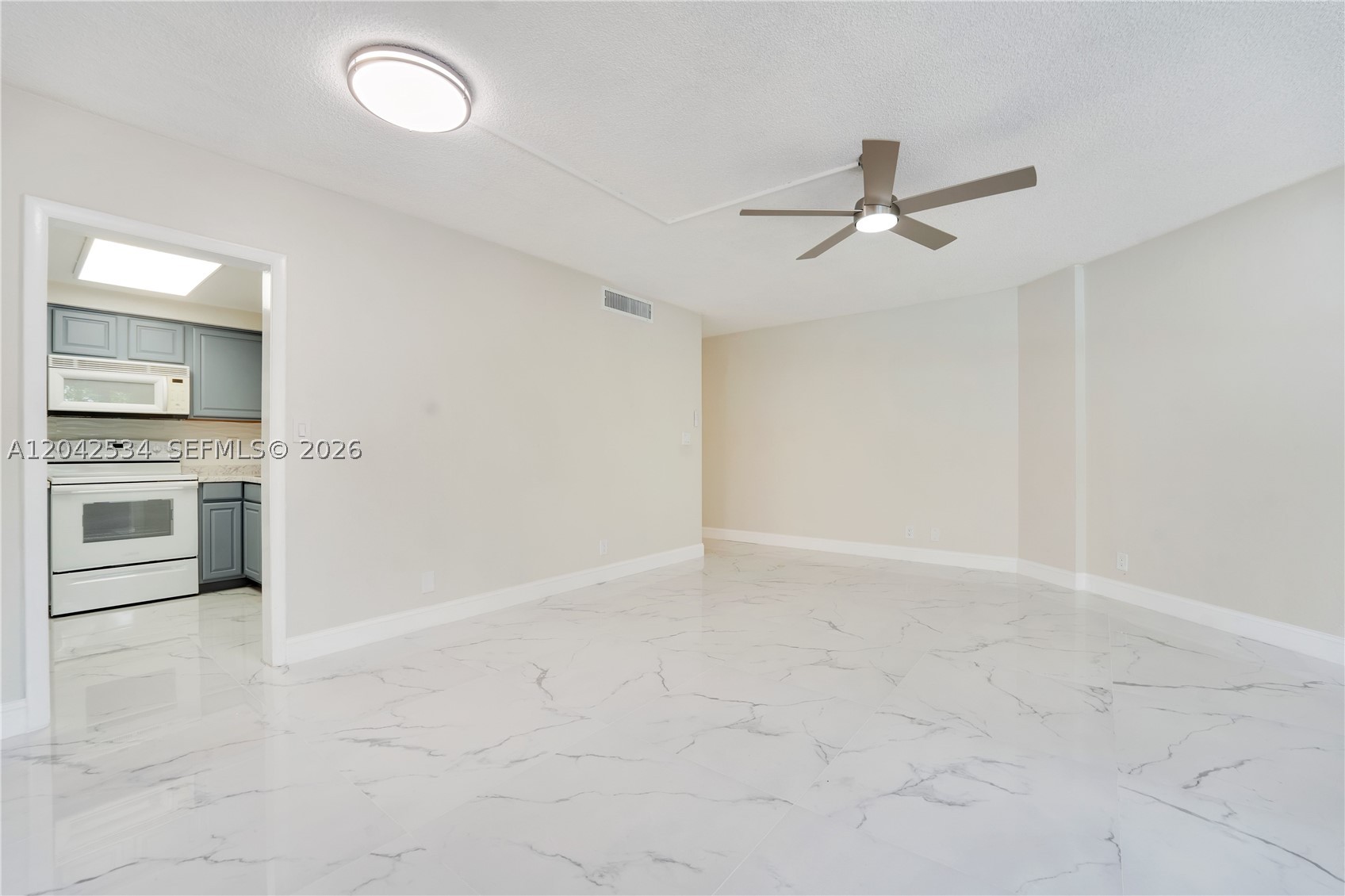 710 N Ocean Blvd 102 Property Photo 6