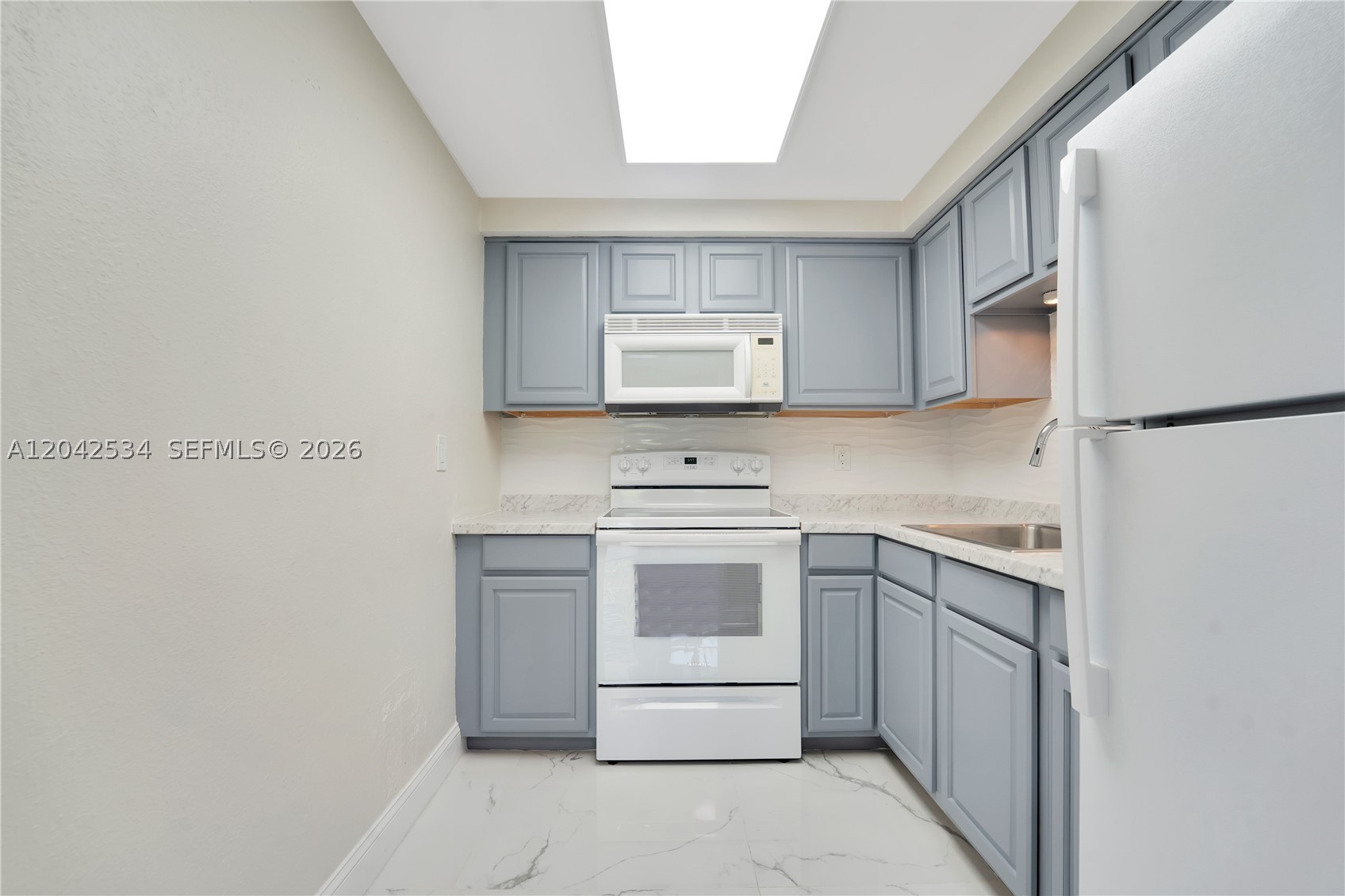 710 N Ocean Blvd 102 Property Photo 7