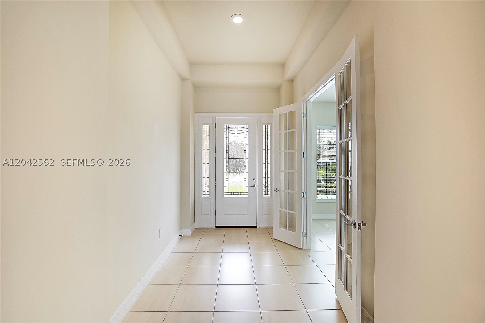 9117 Balsamo Dr Property Photo 4