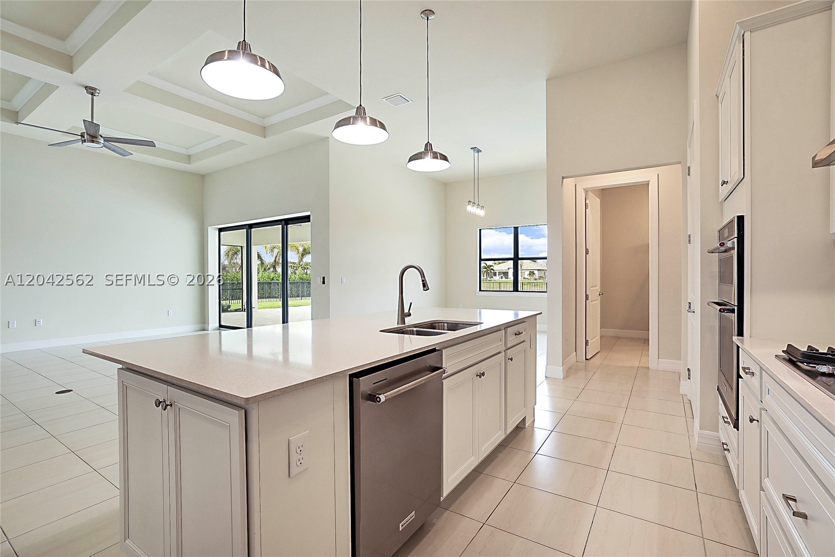 9117 Balsamo Dr Property Photo 10