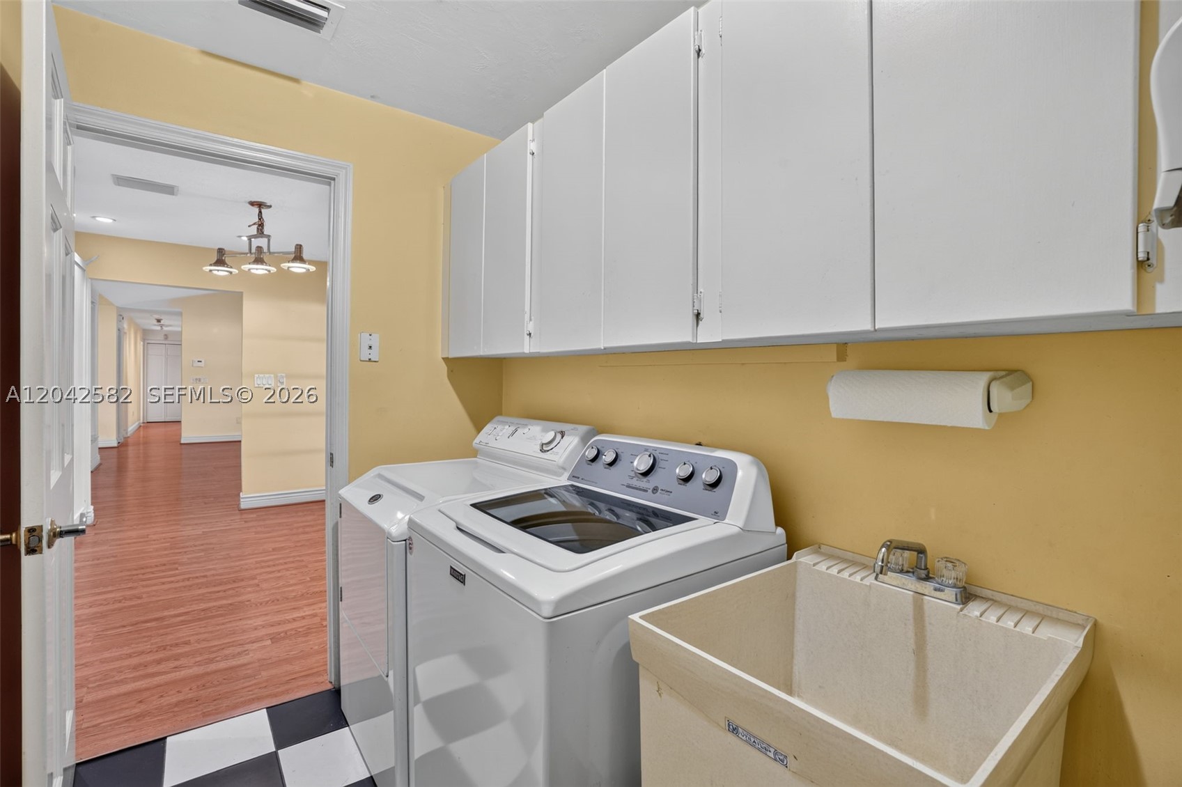1728 Nw 20th St Property Photo 40