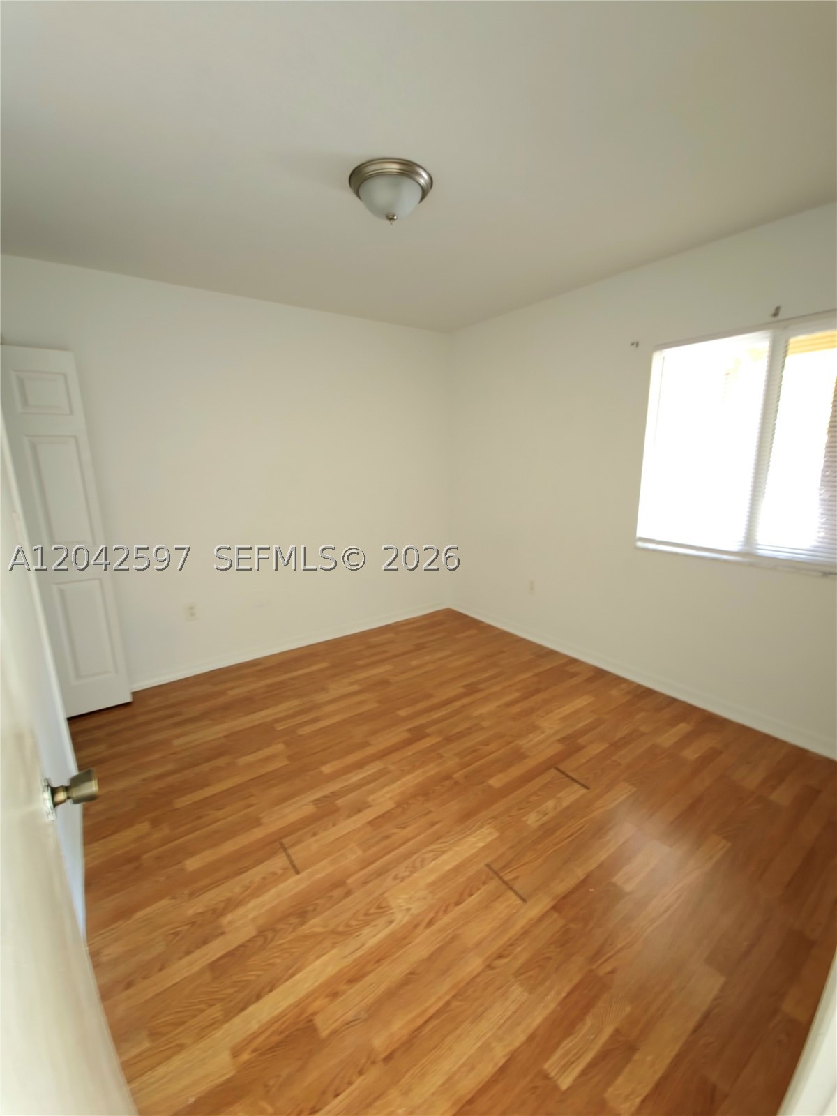 940 Ne 33rd Ter 102 Property Photo 8