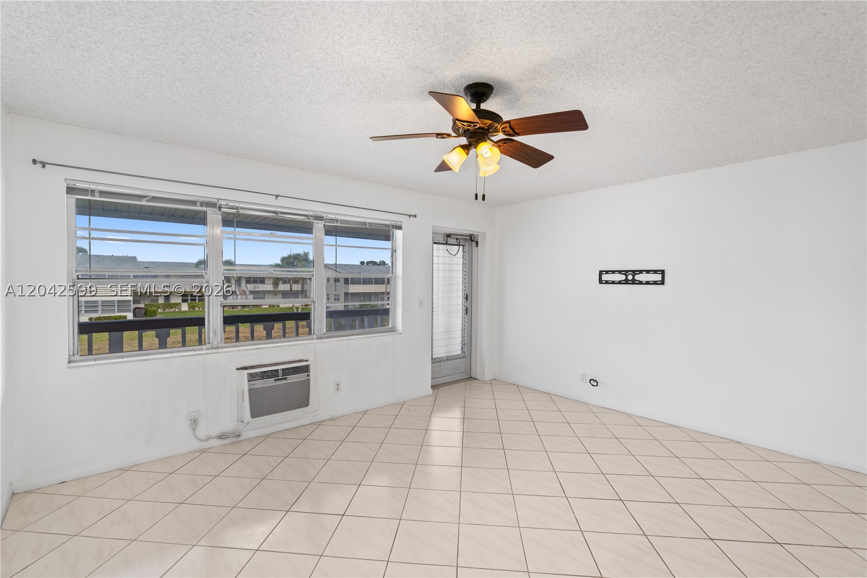 237 Camden J 237 Property Photo 25