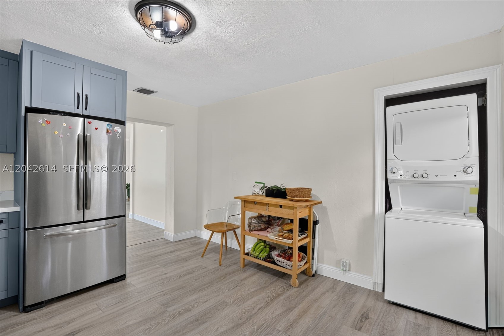 2446 Mckinley St Property Photo 17