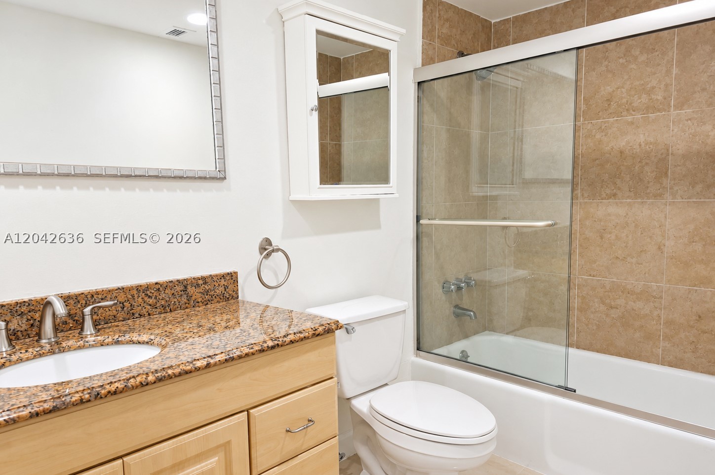 19390 Collins Ave 119 Property Photo 4