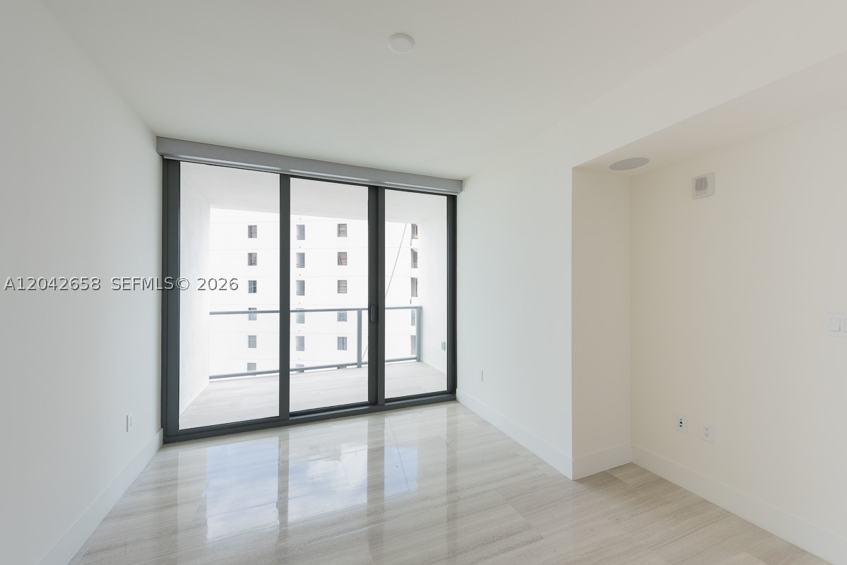1451 Brickell Ave 2103 Property Photo 9