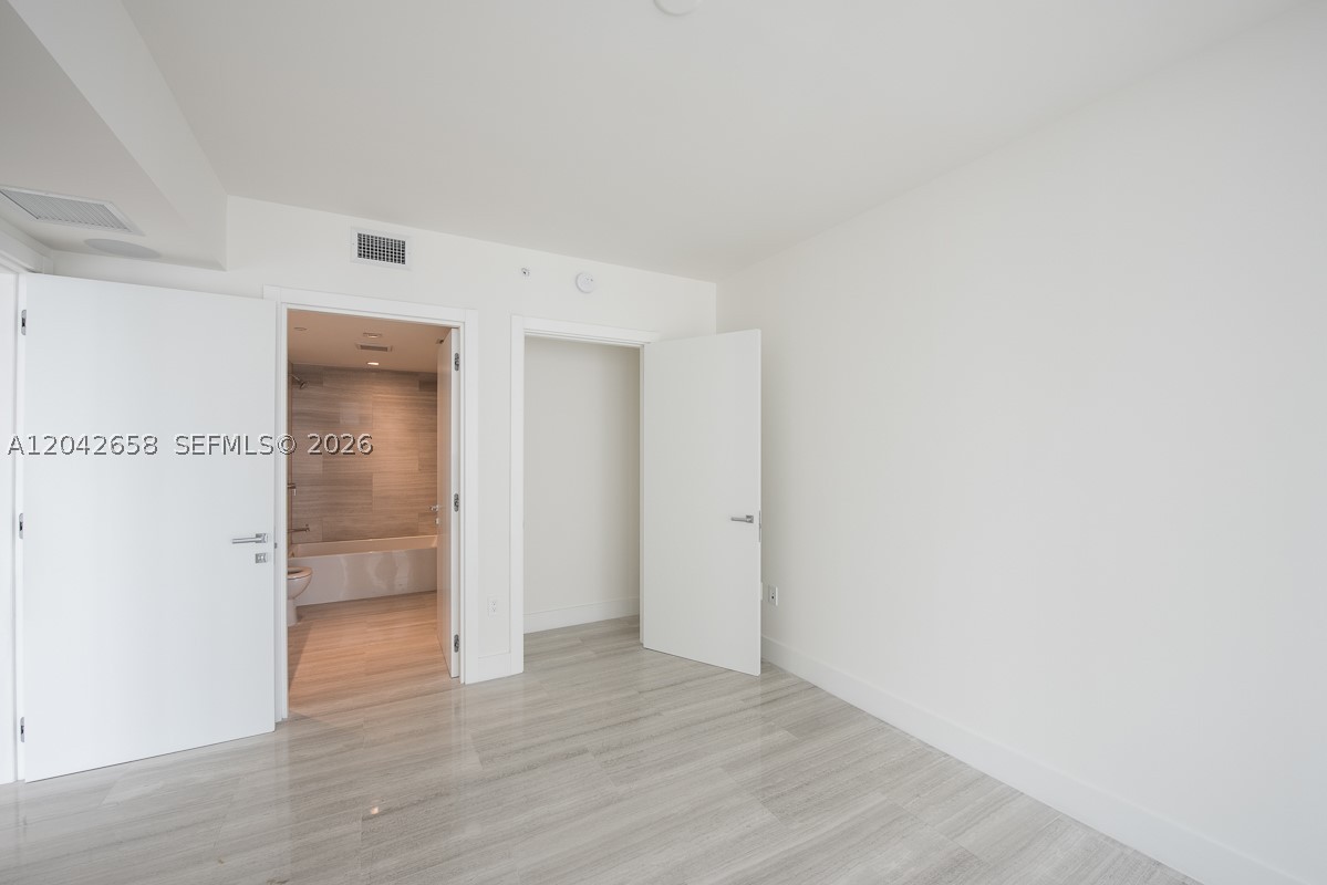 1451 Brickell Ave 2103 Property Photo 10