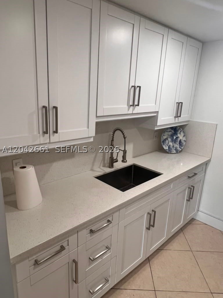 2350 Ne 135th St 209 Property Photo 13