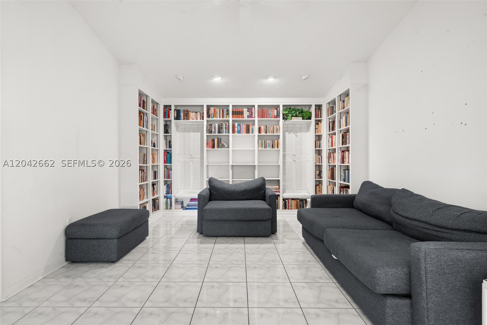 4524 Harder Avenue Property Photo 6