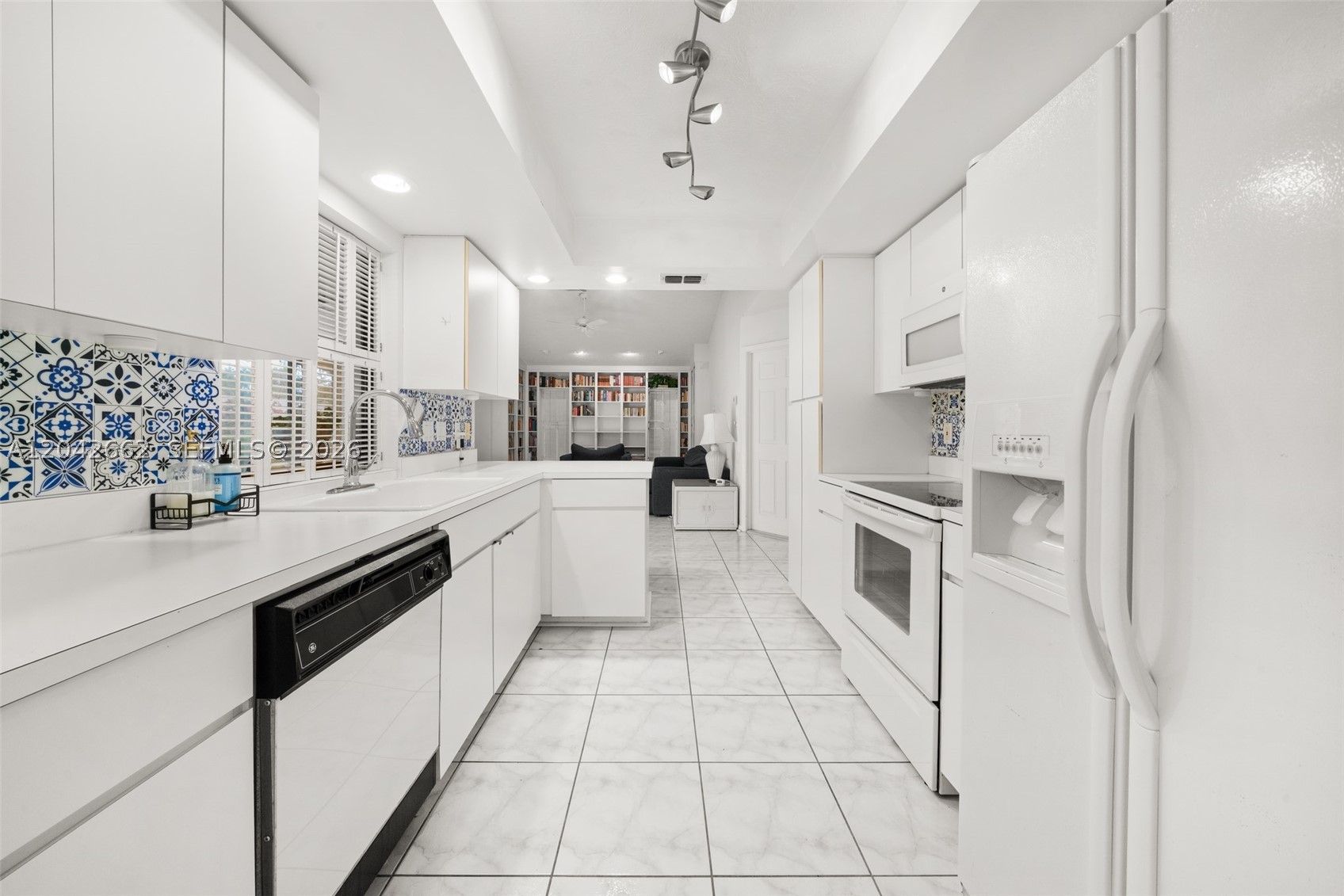 4524 Harder Avenue Property Photo 10