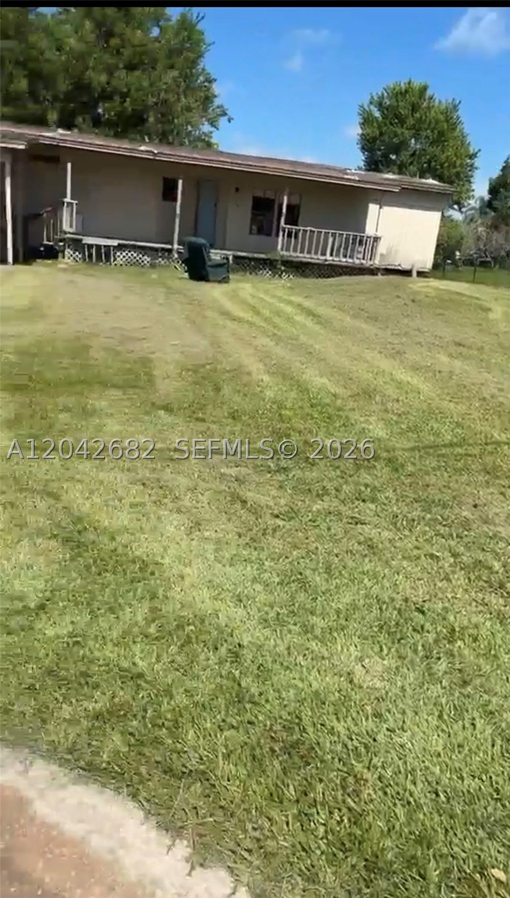 1144 Mary Frances Dr Property Photo 1