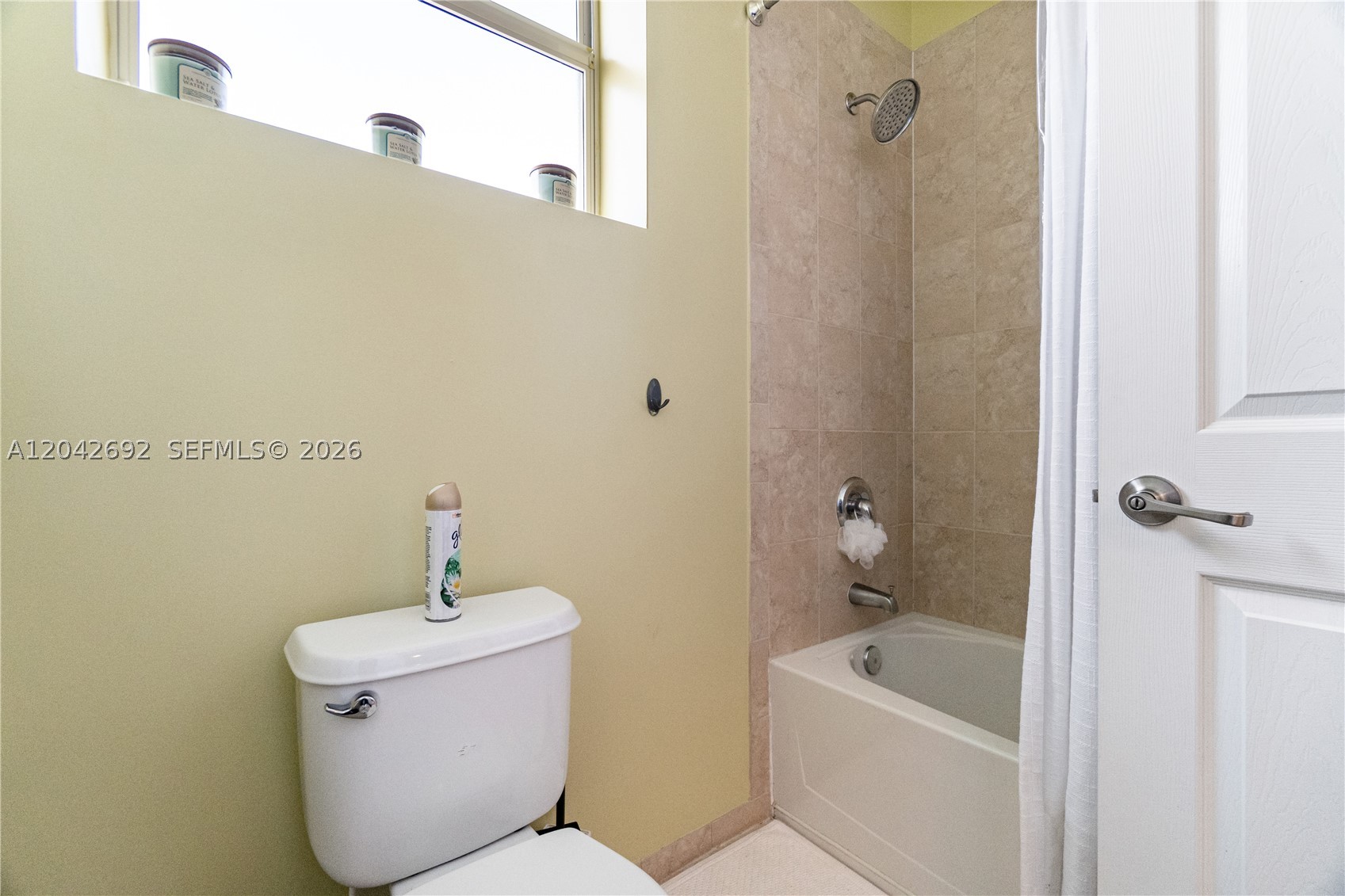 3379 Ne 1st St Property Photo 26