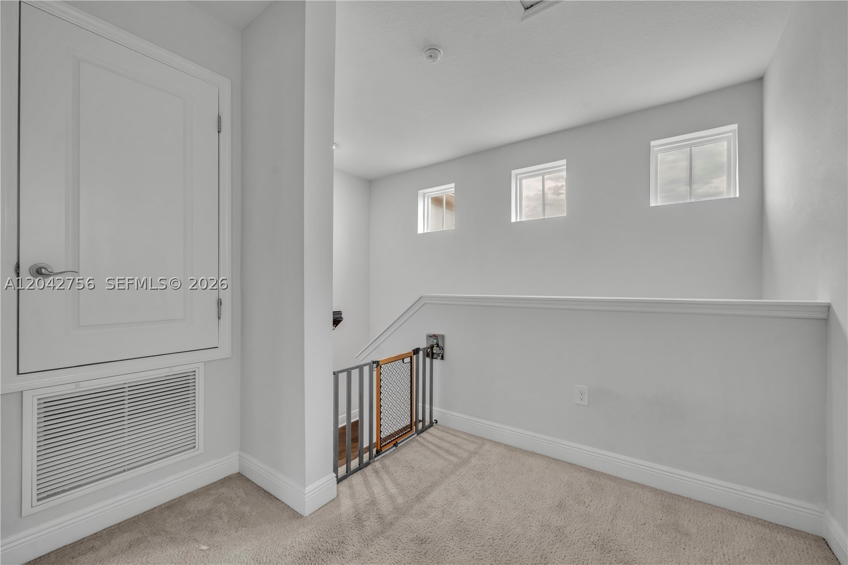 13433 Stoddart Property Photo 10