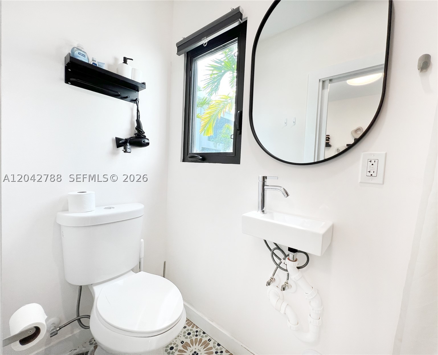 1240 Ne 17th Ave 2 Property Photo 13