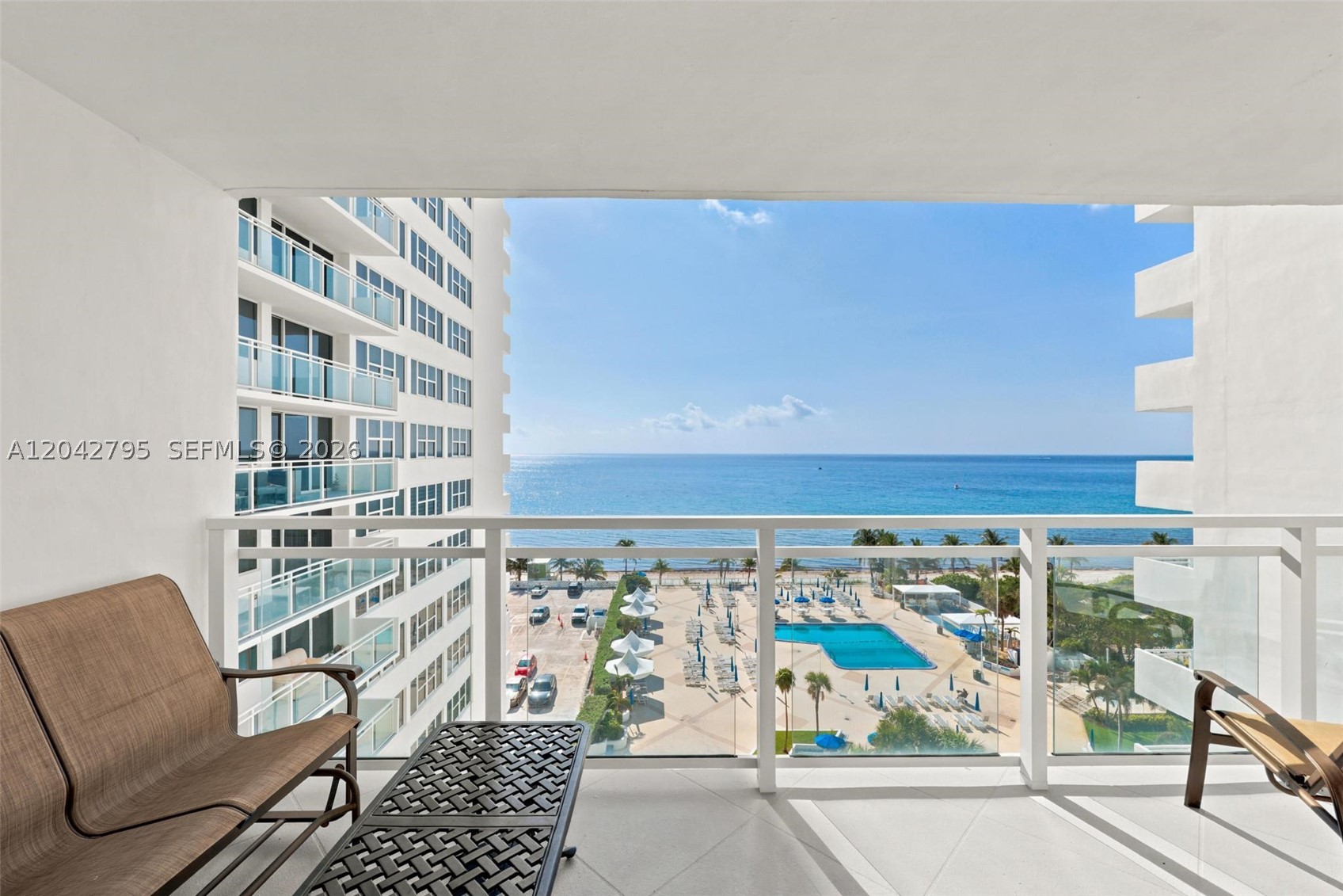 2030 S Ocean Dr 816 Property Photo 2