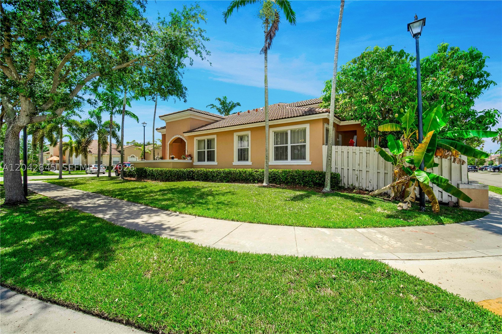 23801 Sw 109th Pl Property Photo 4